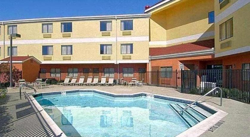 Red Roof Inn Houston - Westchase Buitenkant foto