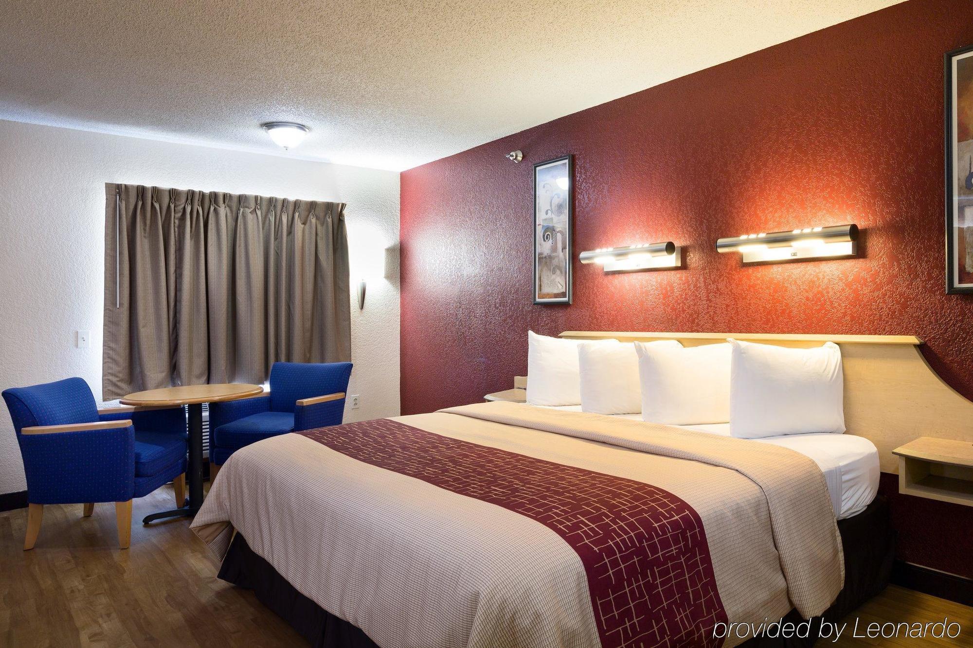 Red Roof Inn Houston - Westchase Buitenkant foto