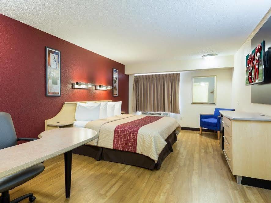 Red Roof Inn Houston - Westchase Buitenkant foto